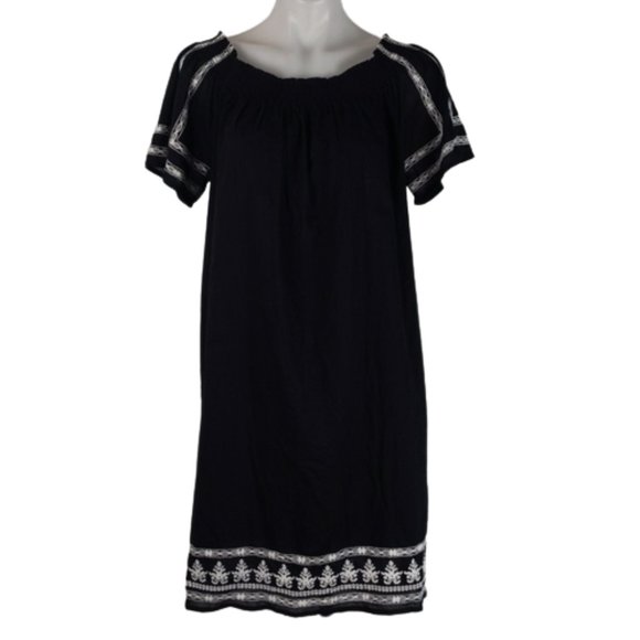 Jump Dresses & Skirts - Jump Women's Dress Size 12 Black White Embroidered Shift Lined Short Sleeve NEW
